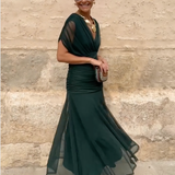 Vestido Elegante com Decote em V