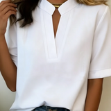 Margarida | Blusa com Decote em V e Detalhe Dourado