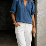 Ashley | Essencial de Denim Vintage com Decote em V